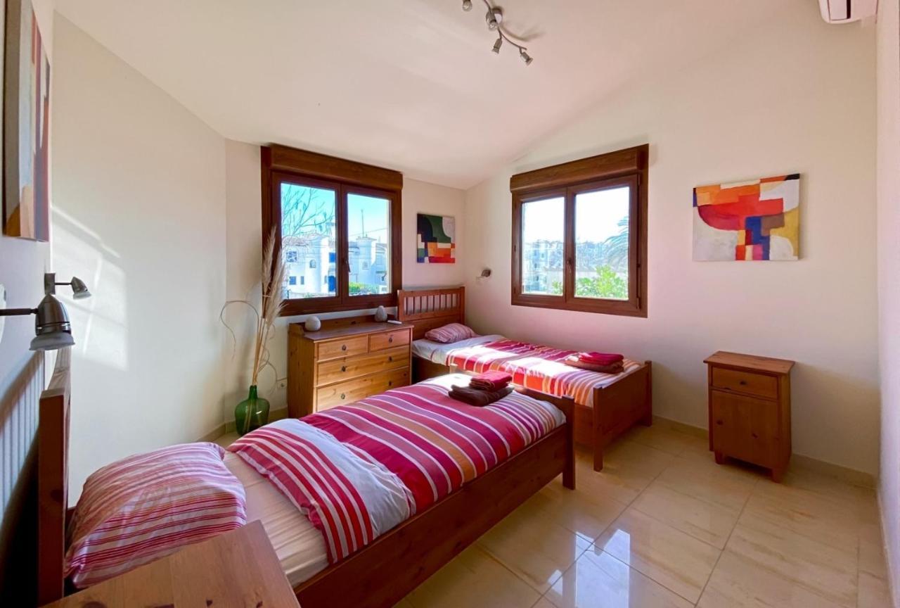 Ampuriahome Villa Hosting 15, Pool & Mooring Empuriabrava Eksteriør bilde
